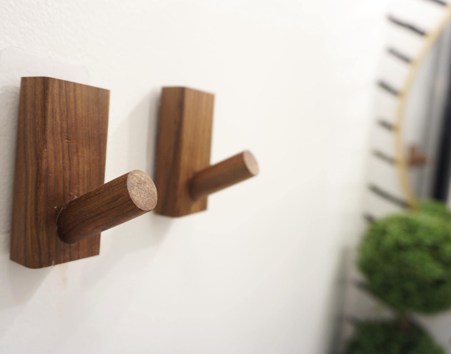 Sleek Wood Wall Hooks: Modern Home Organization, Set of 3